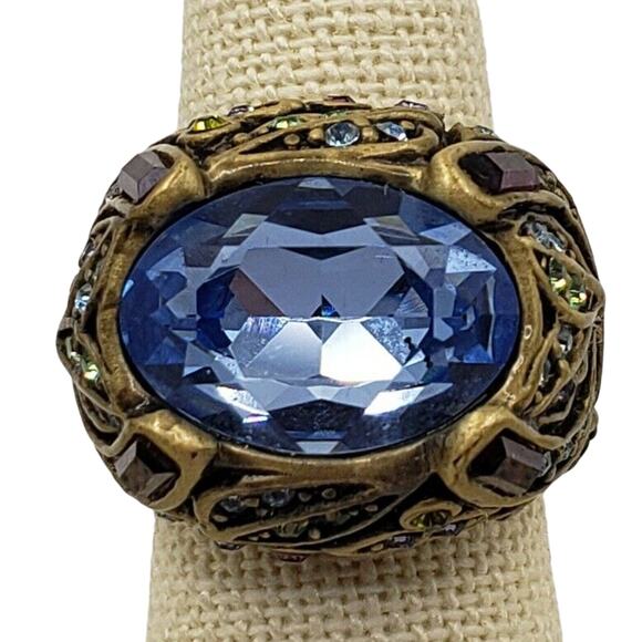 Heidi Daus Crystal Statement Ring Blue Purple Designer Gold Tone Cocktail 5 3/4 - Picture 8 of 10